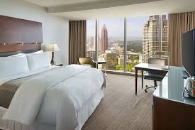 HOTELS.COM